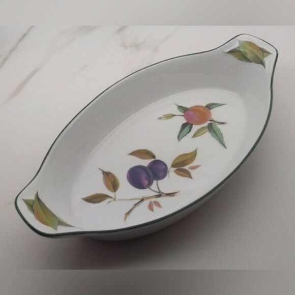 Royal Worcester England Evesham Vale Porcelain Oval Platter w/ Fruit Design - Picture 9 of 16